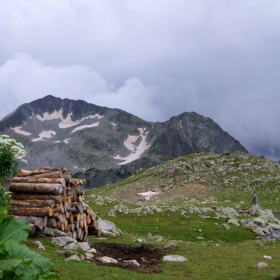 Каменица, поглед от Тевно езеро