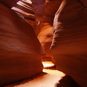 Целувка, Upper Antelope Canyon