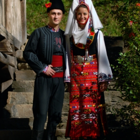 Импровизирана сватба в Етъра