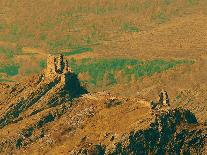 Руини