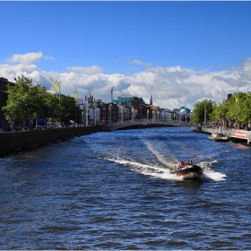 River Liffey,Dublin!