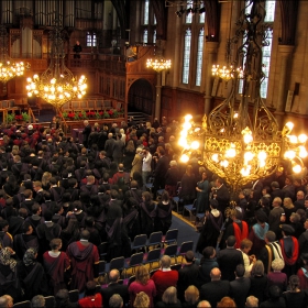 Дипломиране в University of Manchester