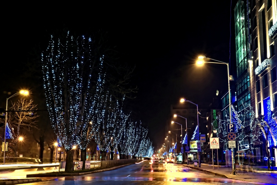 Варна - Новогодишна украса-Общината с 