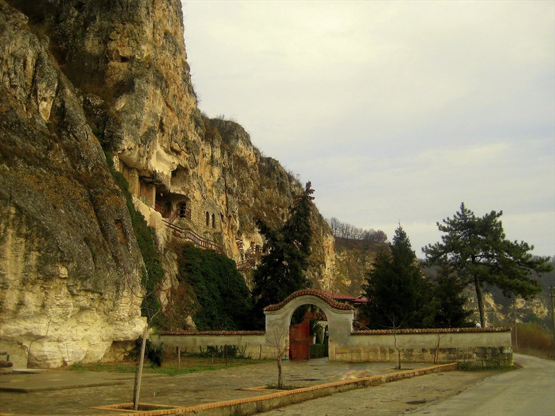 Басарбавски манастир 4