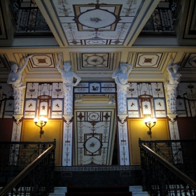 Интериор в Achilleion (Sissi Palace) на остров Корфу