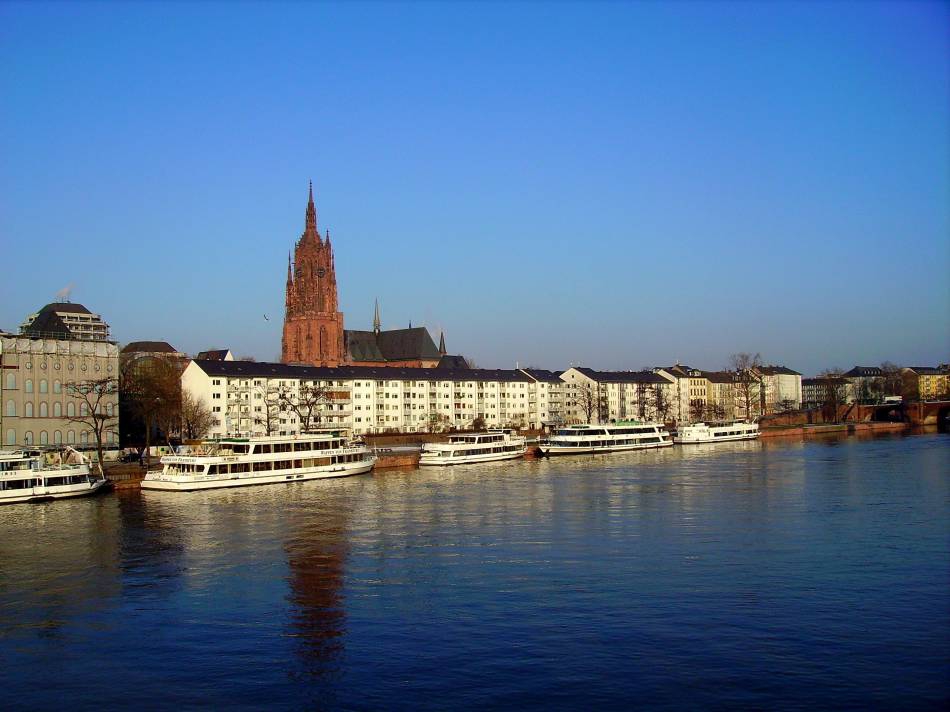 Frankfurd***