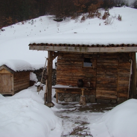 Овчарска барака