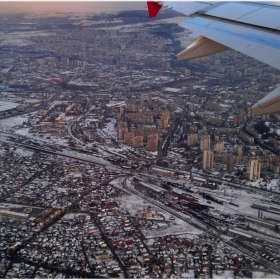 ...Диър Пасънджърс,след секунди ще прелетим над Гара Подуене...:)))      ( Have a nice flight !! 5)