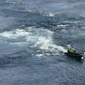 rafting on whirlpool - NORGE