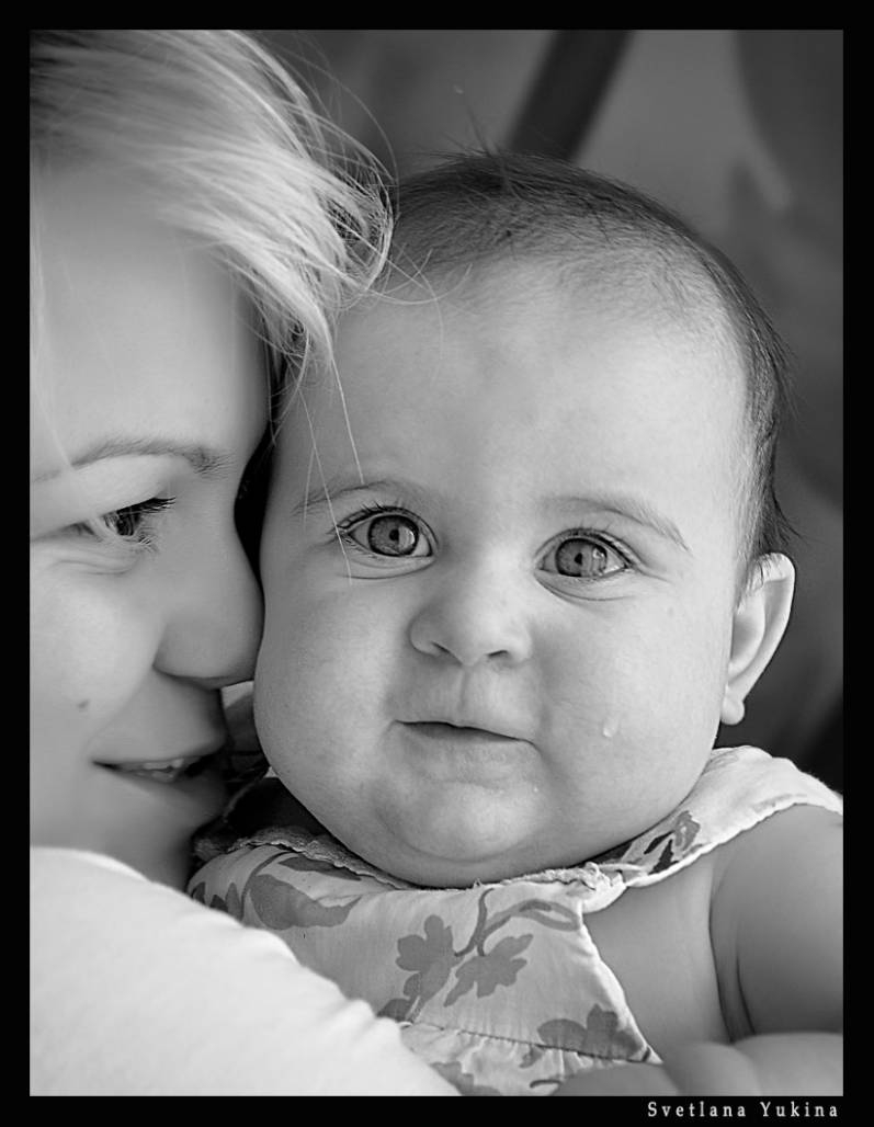 Sh.h..h, don't cry mommy is here