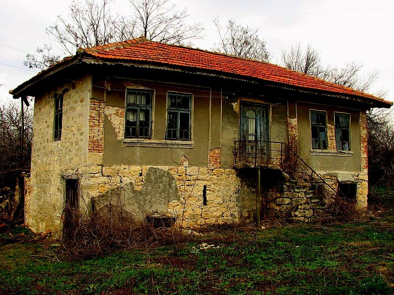 Старата къща