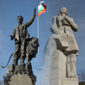 3 Март