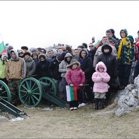 3 март 2010 г - Връх Столетов - Тържествена литургия в памет на загиналите за свободата на България!