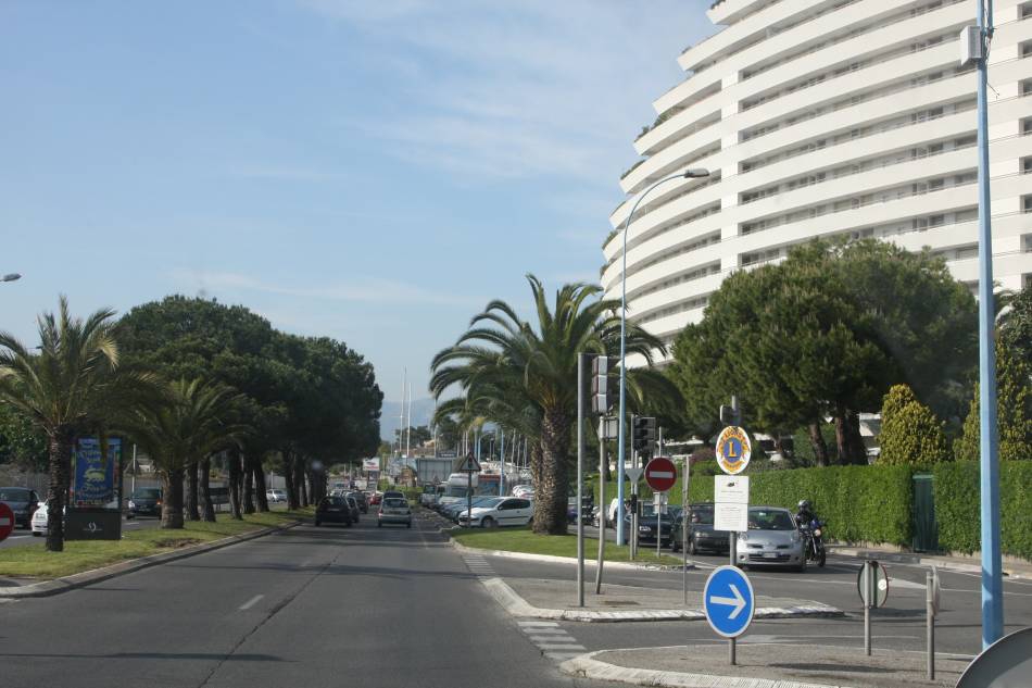 COTE D'AZUR -VILENEUVE LAUBET Попътни впечатления 7