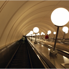Безконечност, Москва
