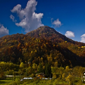 Есенно утро над Рибарица