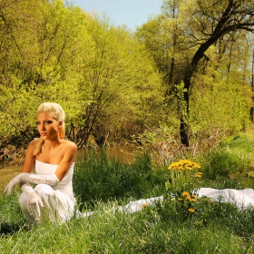 Lady in white