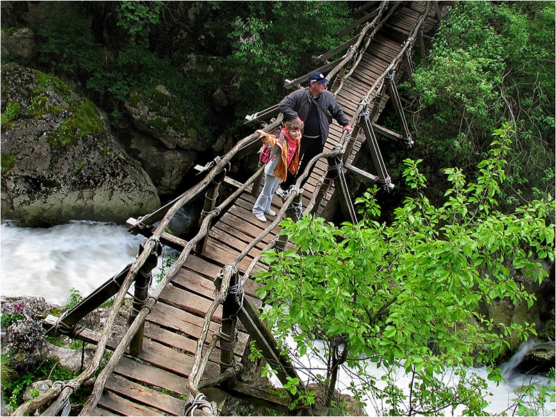Запленени