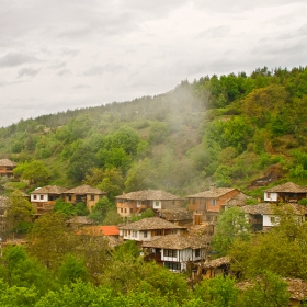Лещен