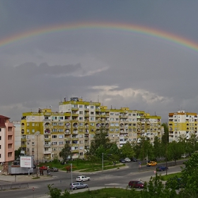 Rainbow In The City (Dark)