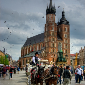 Krakow - St. Mary\'s Basilica...