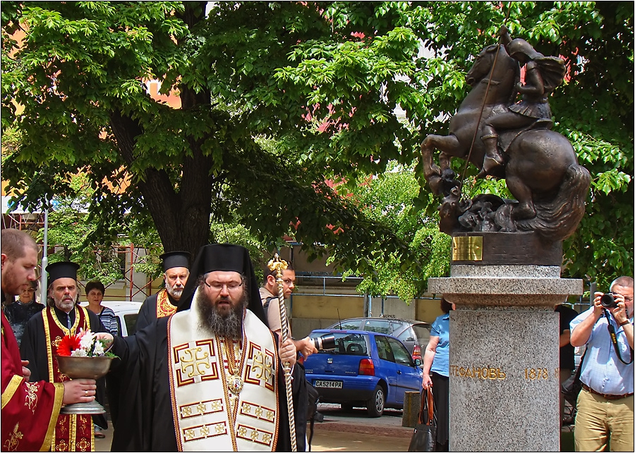 възстановен паметник