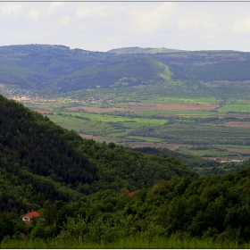 В Балкана...