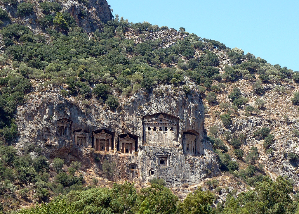 Ликийски храмове, Далян