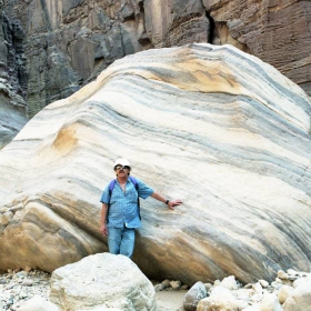 A nice little stone in the wadi