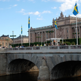 The city was decorated already months before the cerermony