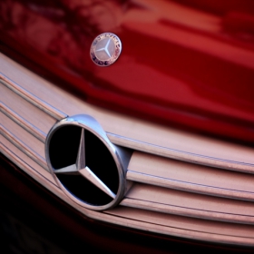 Mercedes Benz