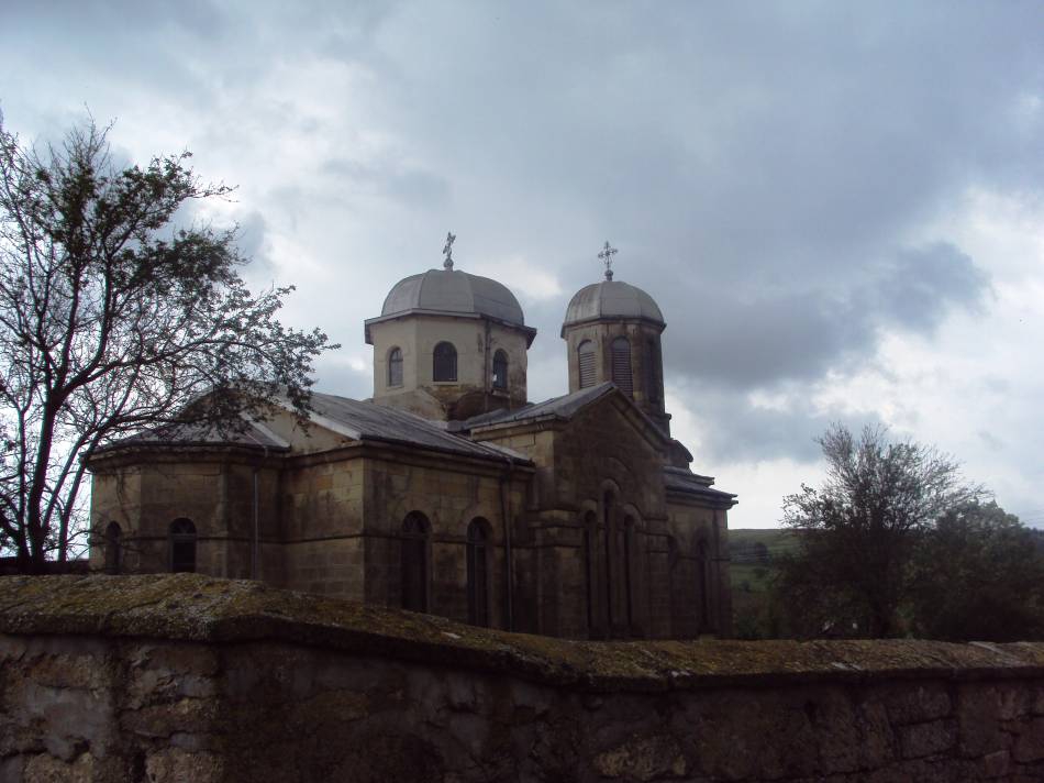с.Каменци, каменната църква