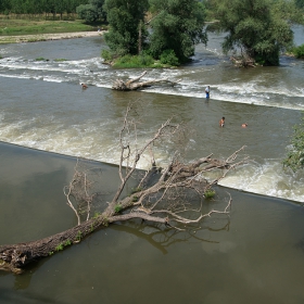 Напомняне за силата на водната стихия.