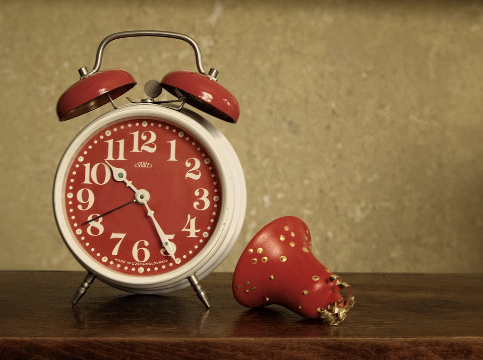 22:25