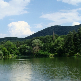 Езерото