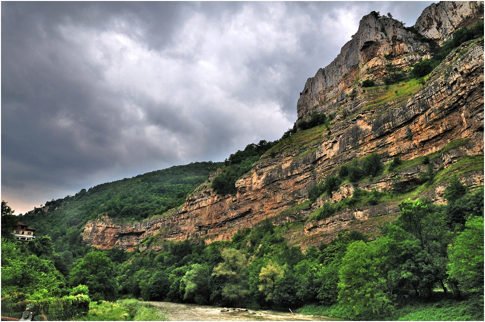 Край Лъкатник