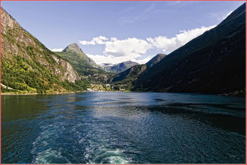 Зад мен остана Geringer Norway!!!!