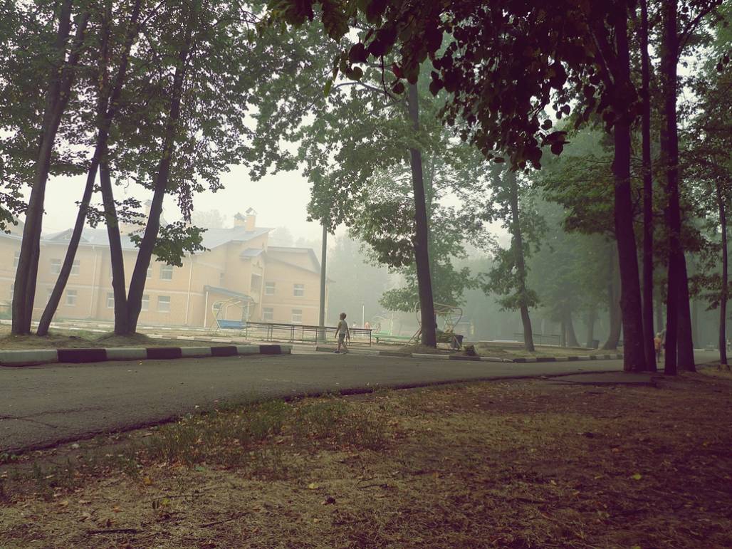 Утро-(Някъде в Русия)