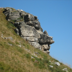 ПЛАНИНАТА НИ ГЛЕДА