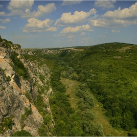 Каньон на р. Русенски Лом
