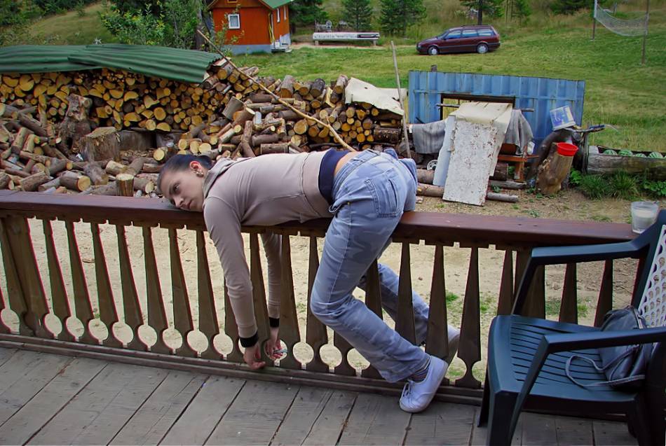 на сутринта....героите са уморени:)