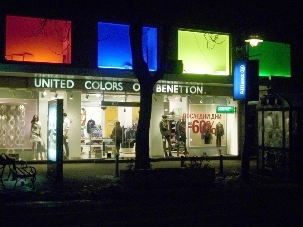 UNITED COLORS OF BENETTON