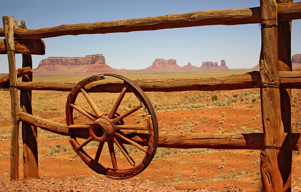 Поглед към Monument Valley от ранчото на Джо Шърли