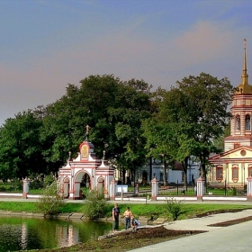 Едно любимо мое манастирче в покрайнините на Москва!:)