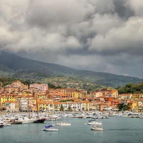 Porto Santo Stefano (Старото пристанище)