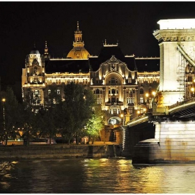 Budapest at Night 12