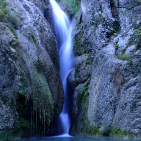 Воден пламък