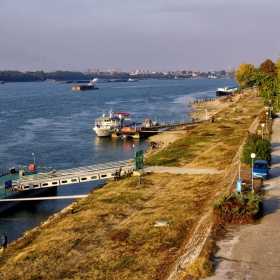 Крайбрежната алея на Русе