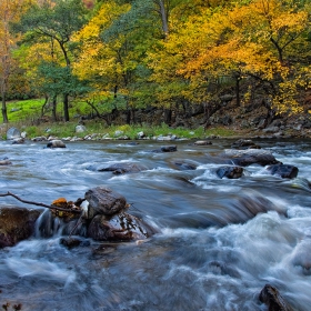 Есенни води