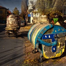 разделно селектиране/събиране/ на флаш...пластмасата